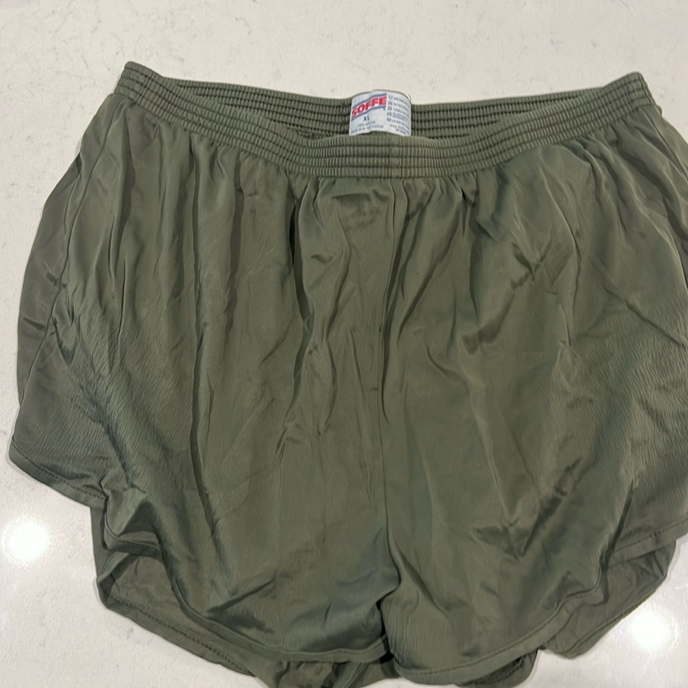 Men’s Soffee running shorts with inner lining xl fits like a large